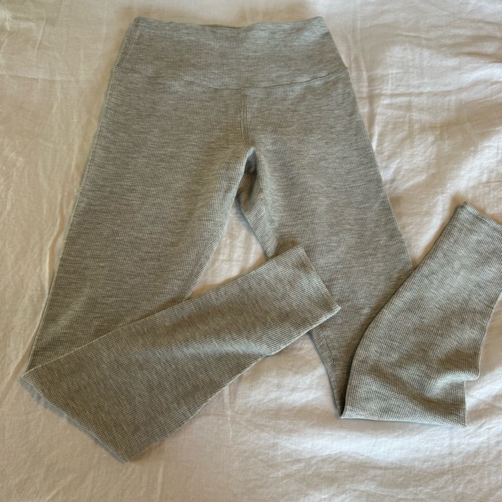 ALO heather grey micro waffle leggings